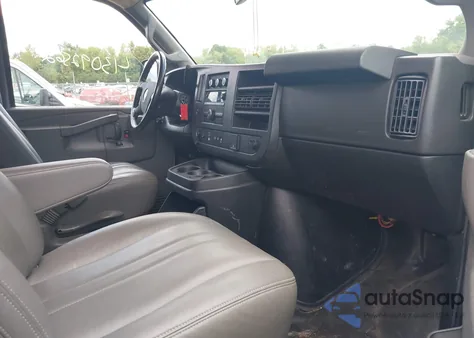 2020 Chevrolet Express Cargo Rwd 2500 Regular Wheelbase Wt from USA, damaged, VIN 1GCWGAFP2L1275206